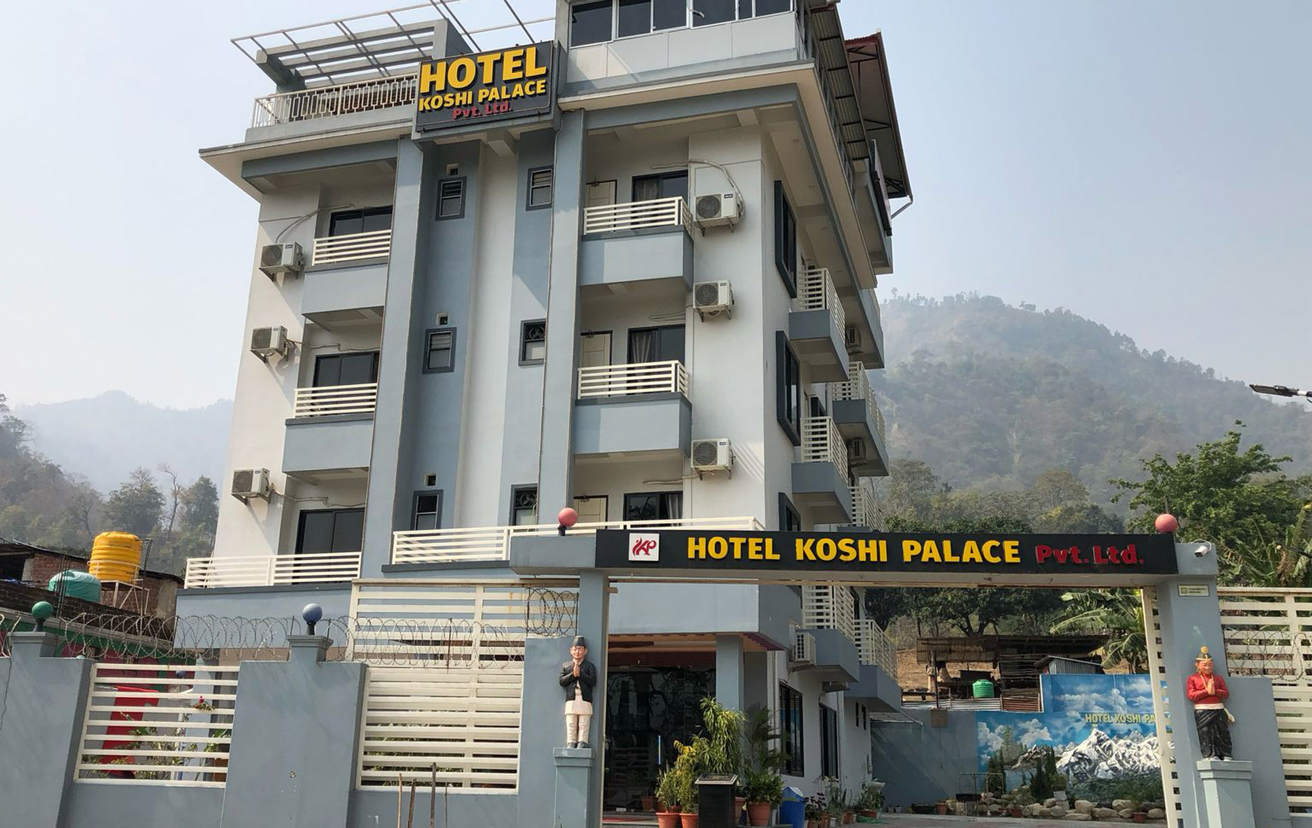 Royal Hotel